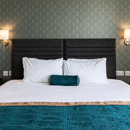 The Beaches Hotel And Spa Prestatyn Bagian luar foto