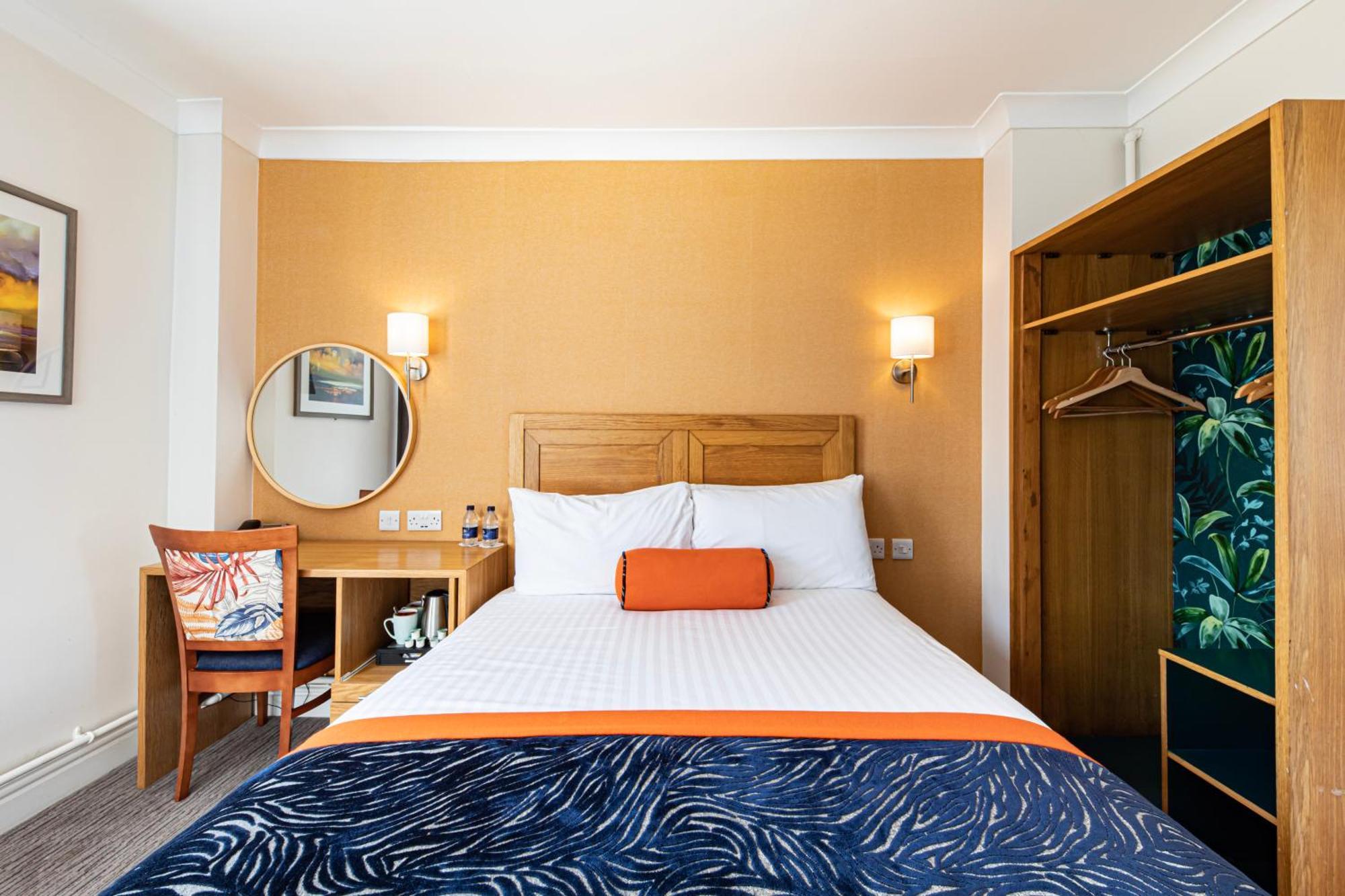 The Beaches Hotel And Spa Prestatyn Bagian luar foto
