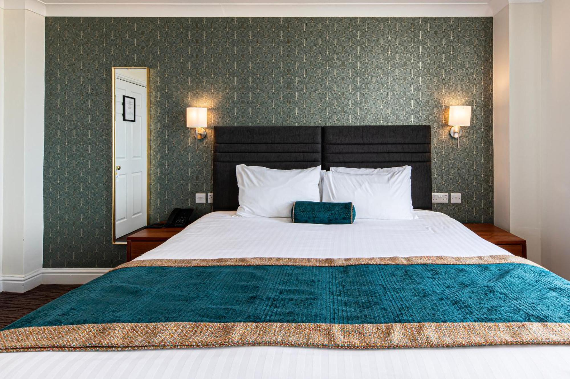The Beaches Hotel And Spa Prestatyn Bagian luar foto