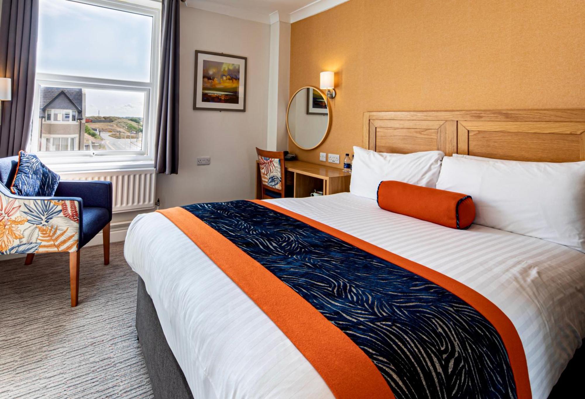 The Beaches Hotel And Spa Prestatyn Bagian luar foto