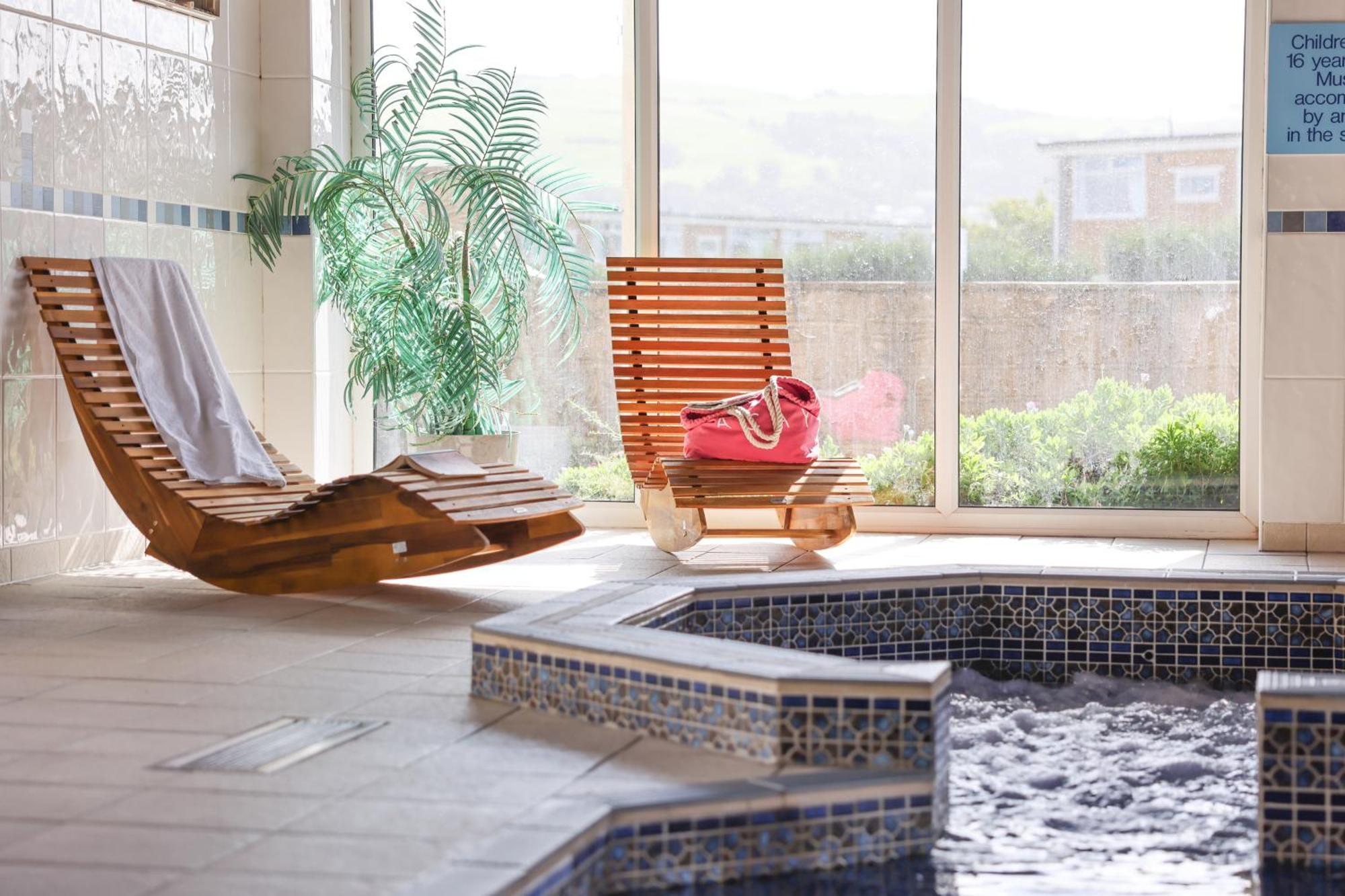 The Beaches Hotel And Spa Prestatyn Bagian luar foto