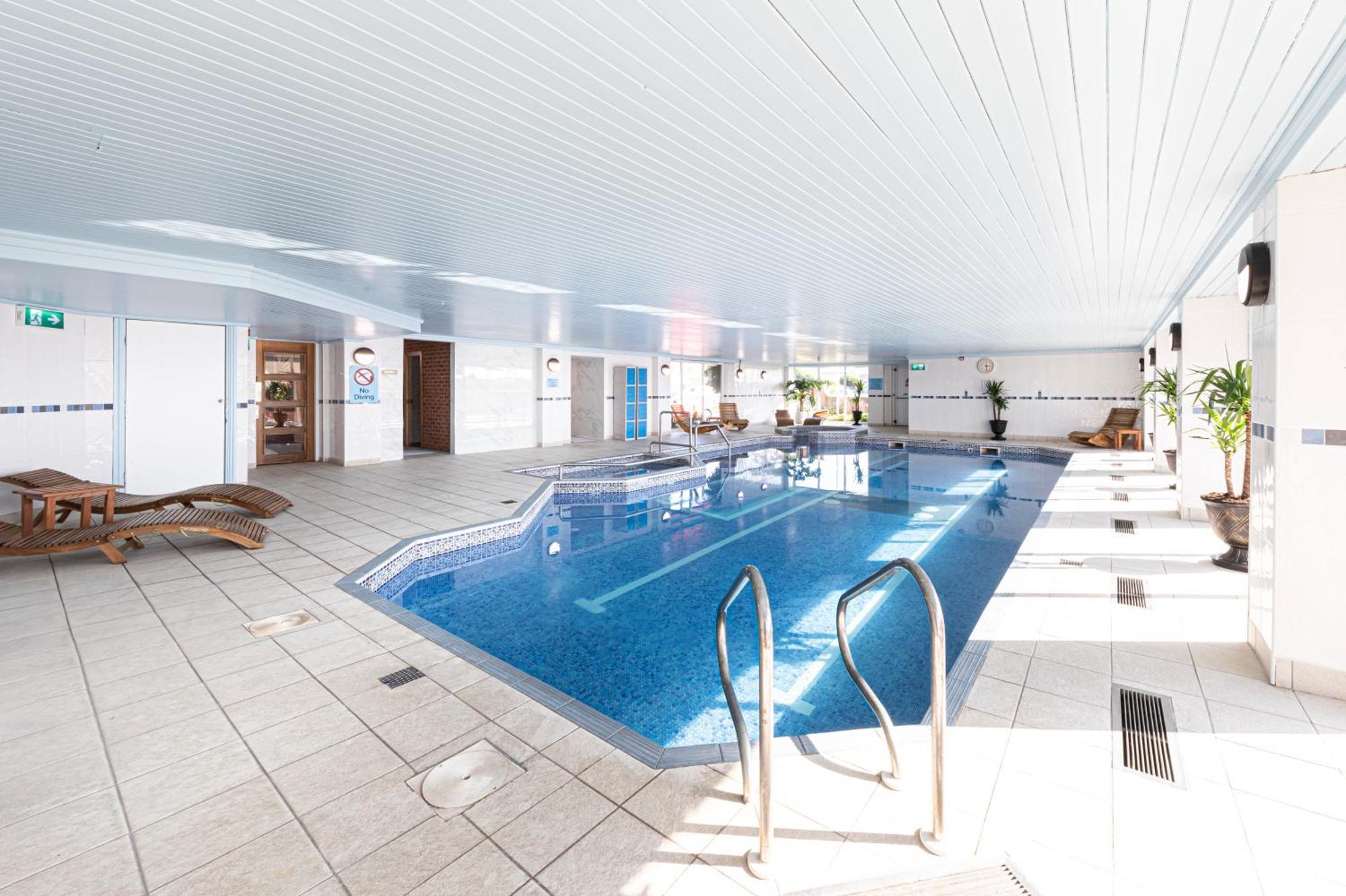 The Beaches Hotel And Spa Prestatyn Bagian luar foto